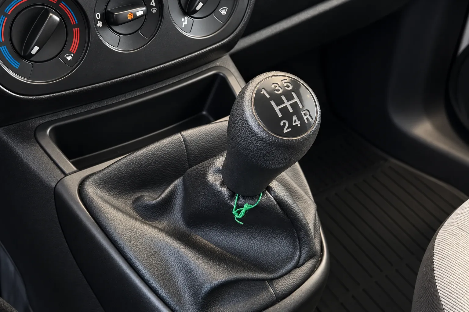 Fiat Fiorino 1.3 MJT 95CV 2020 — foto 12