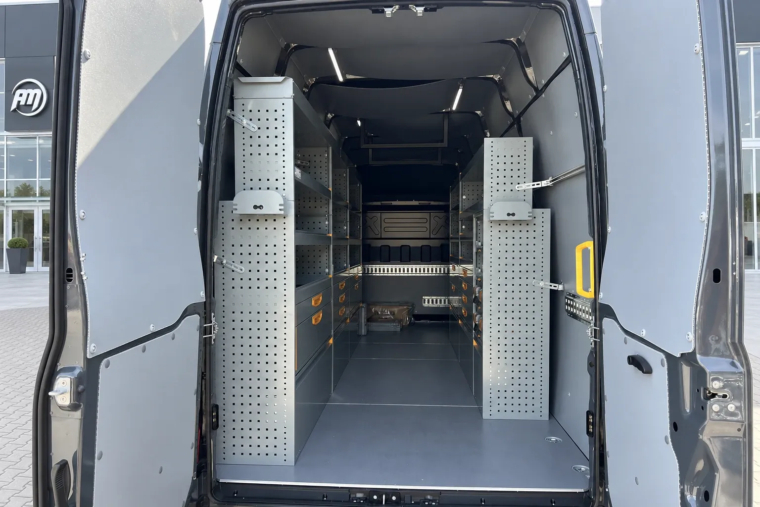 Iveco Daily 35C18H 4100 L4H3 ALLESTITO KM0 2026 — foto 17