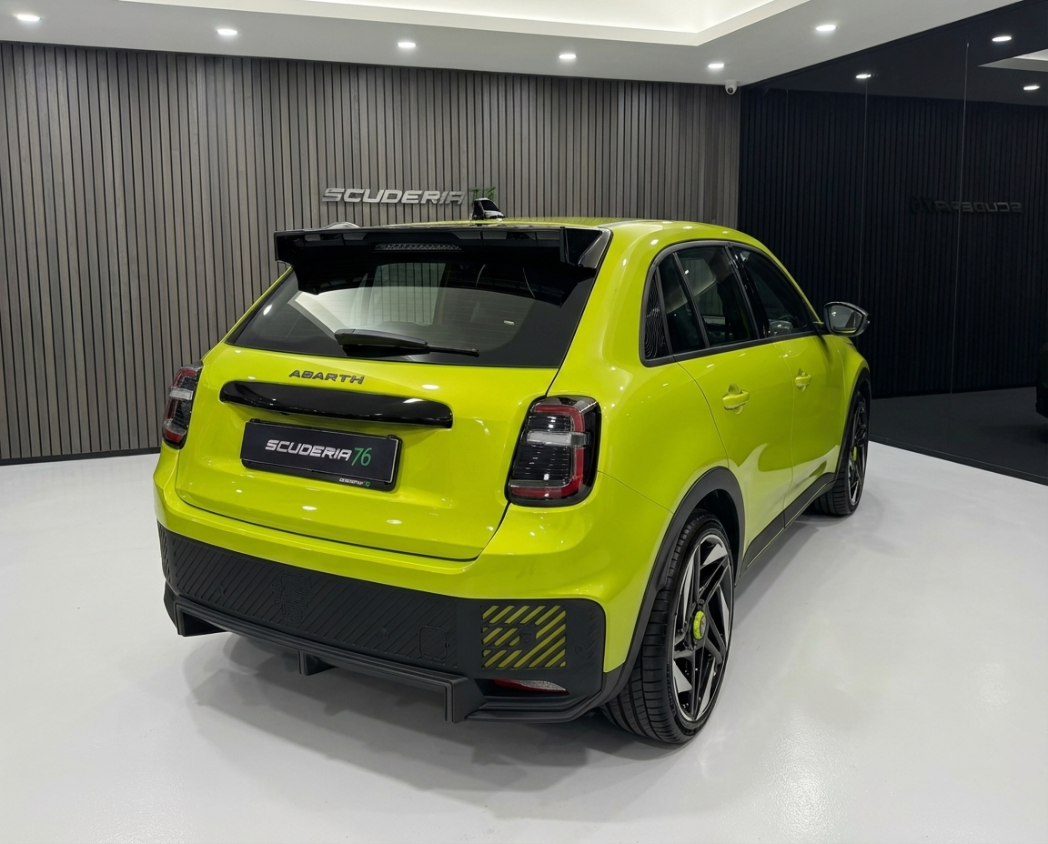 Abarth 600e 54kWh Turismo 240cv 2026 — foto 2