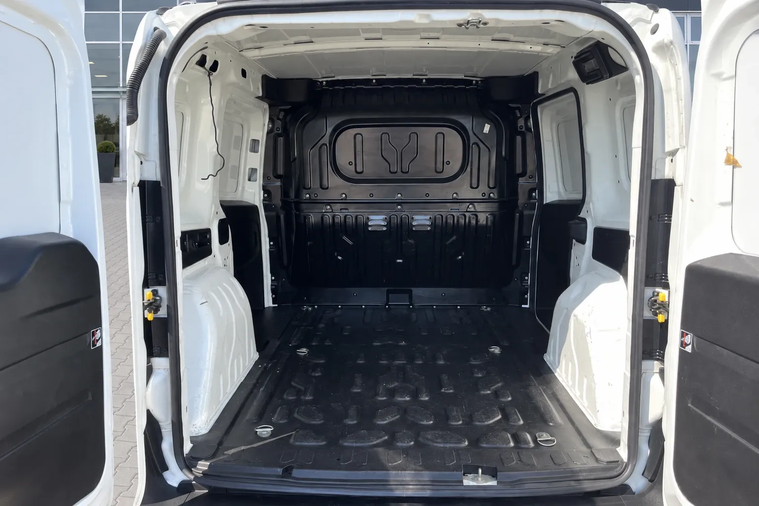 FIAT Doblo 1.6 MJT 105CV 2019 — foto 11