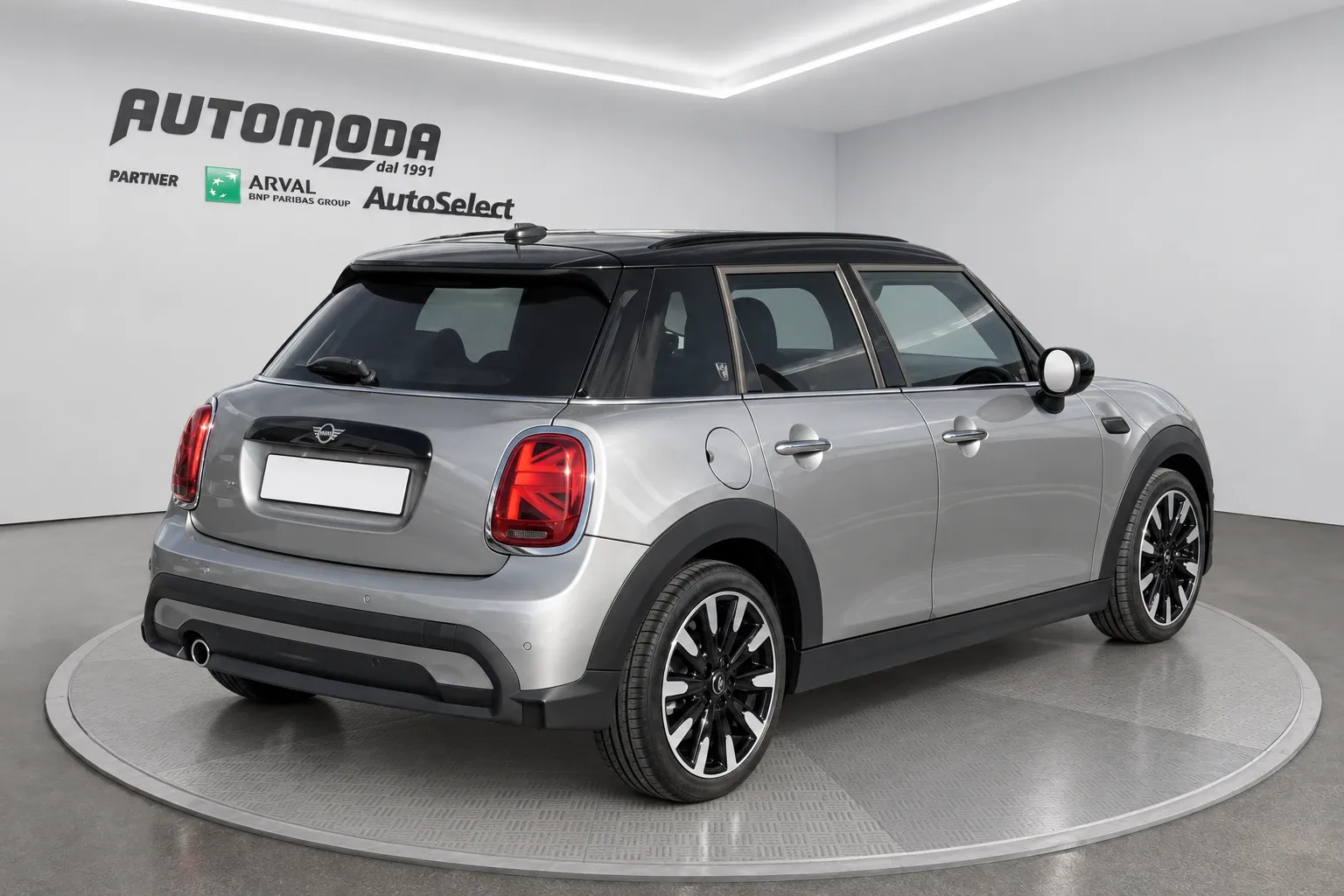 Mini Cooper 5P Yours AUTO KM ZERO 2023 — foto 3