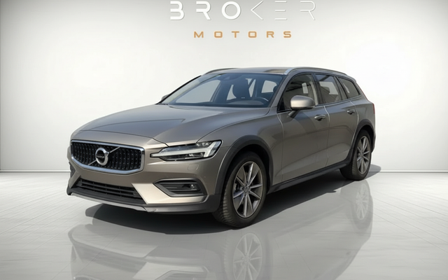 Volvo V60 II 2019 Cross Country