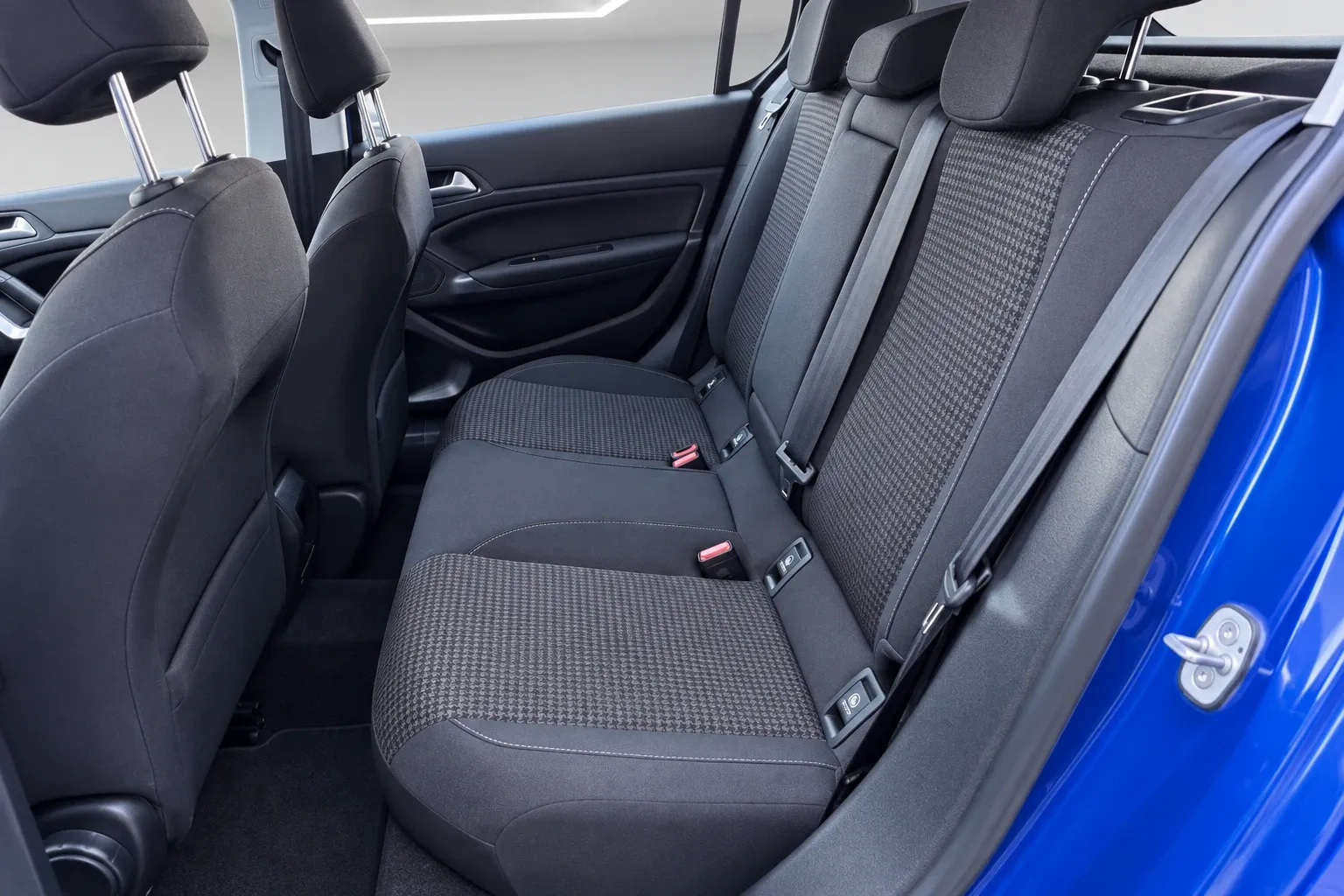Peugeot 308 1.5 BlueHDi 130CV 2019 — foto 14