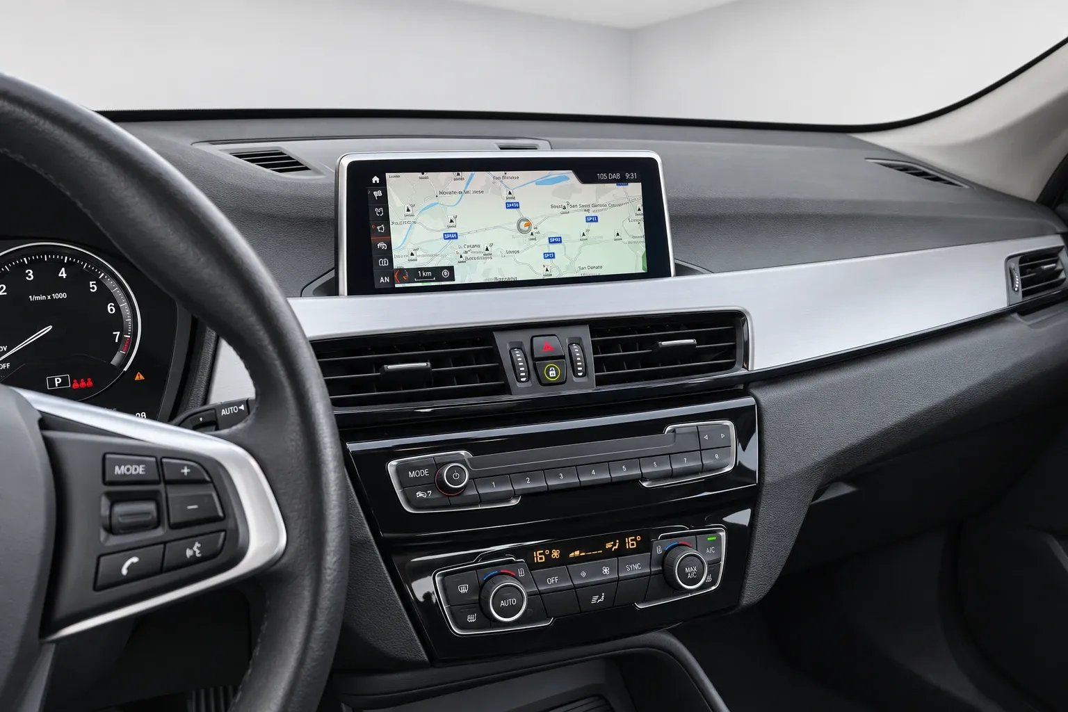 BMW X1 X Drive 25E Business Advantage automatico 2022 — foto 8