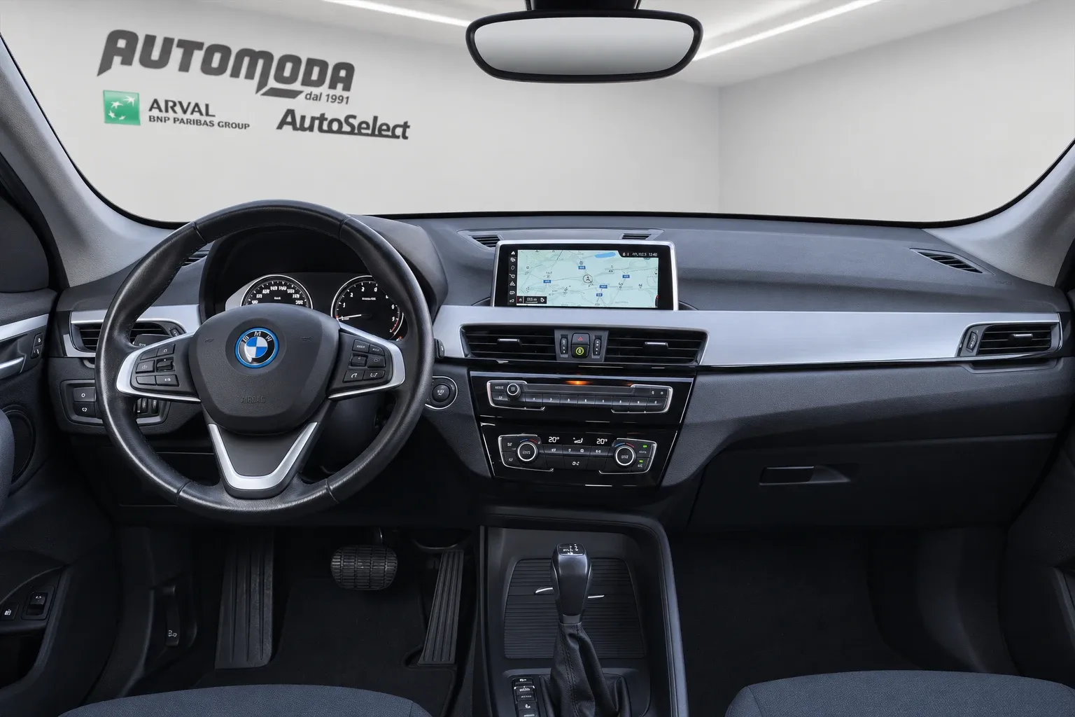 BMW X1 X Drive 25E Business Advantage automatico 2022 — foto 7