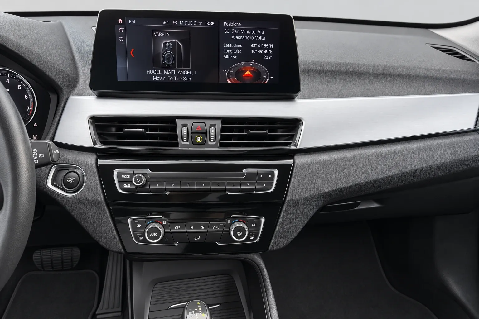 BMW X1 xdrive25e Advantage auto 2022 — foto 9
