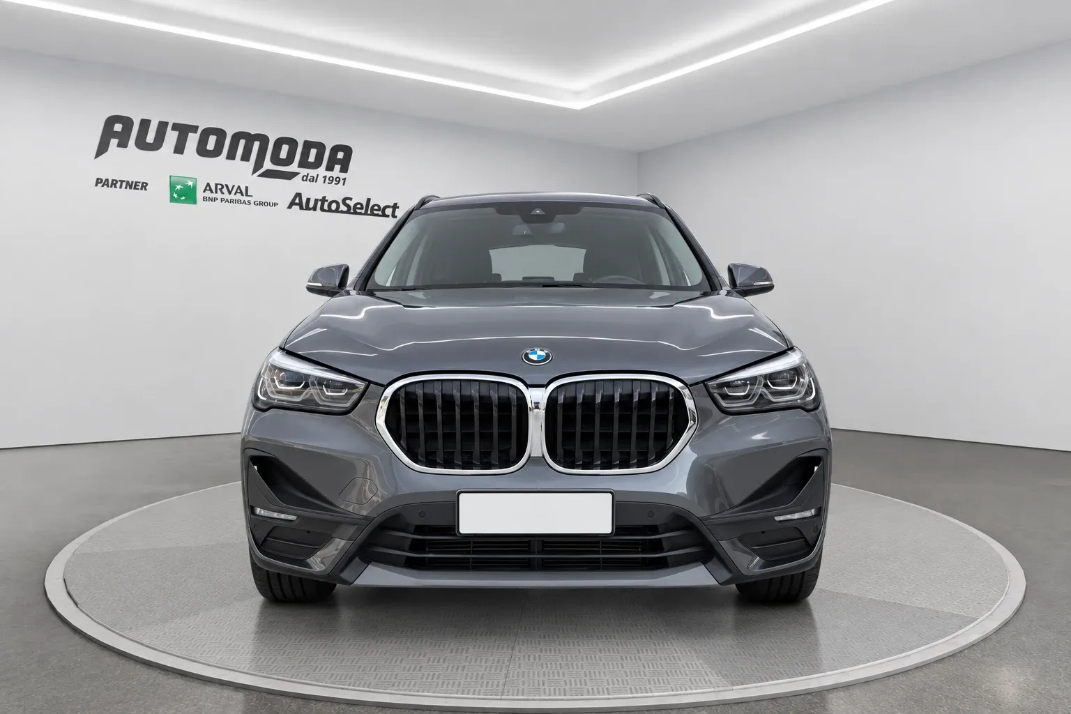 BMW X1 xdrive25e Advantage auto 2022 — foto 2