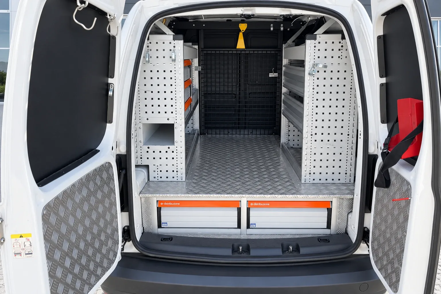 Volkswagen Caddy 2.0 TDI 4MOTION 4X4 ALLESTITO G.TRAINO 2019 — foto 13