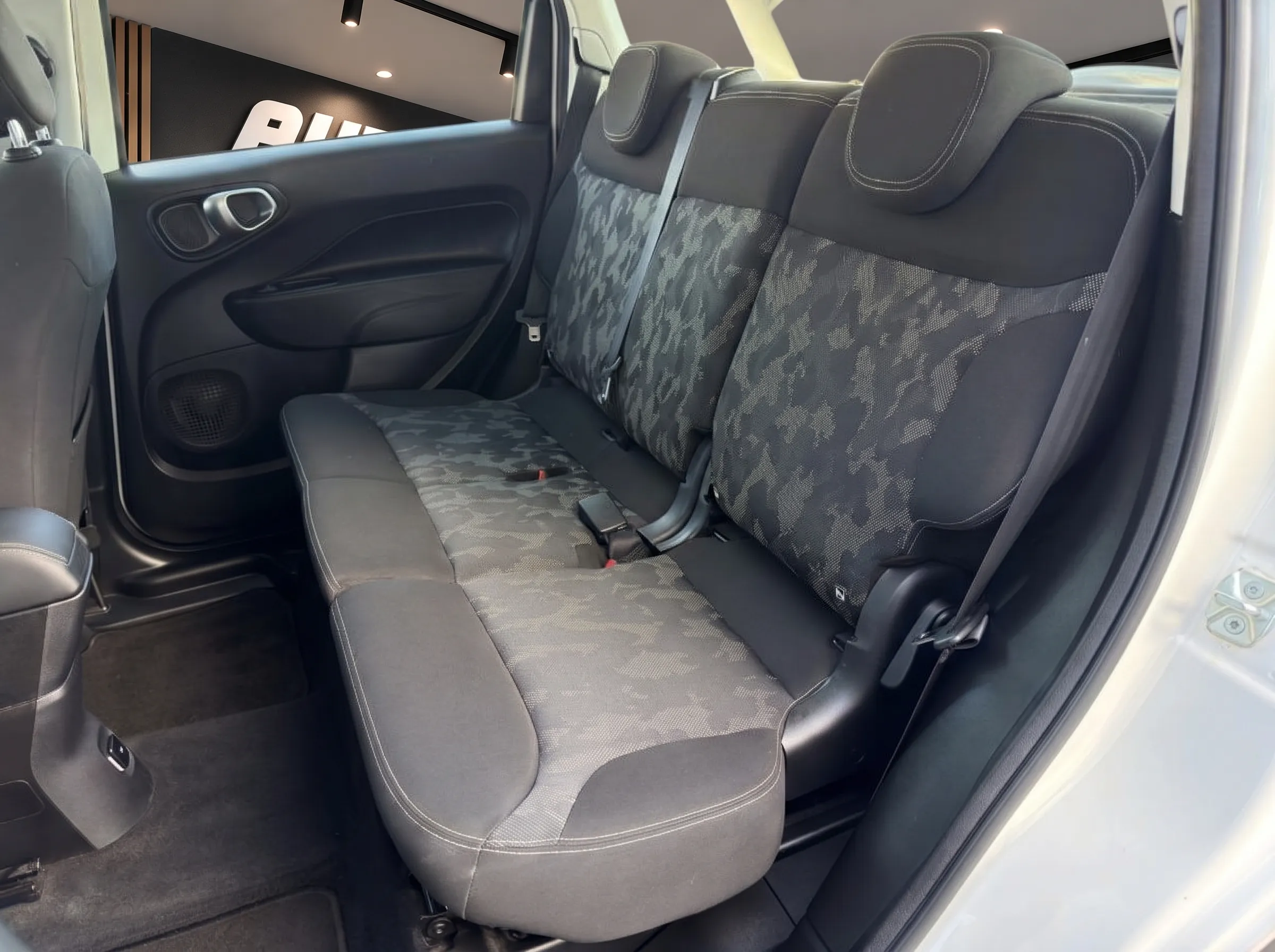 Fiat 500L 1.3MJT 95CV CROSS 2021 — foto 8