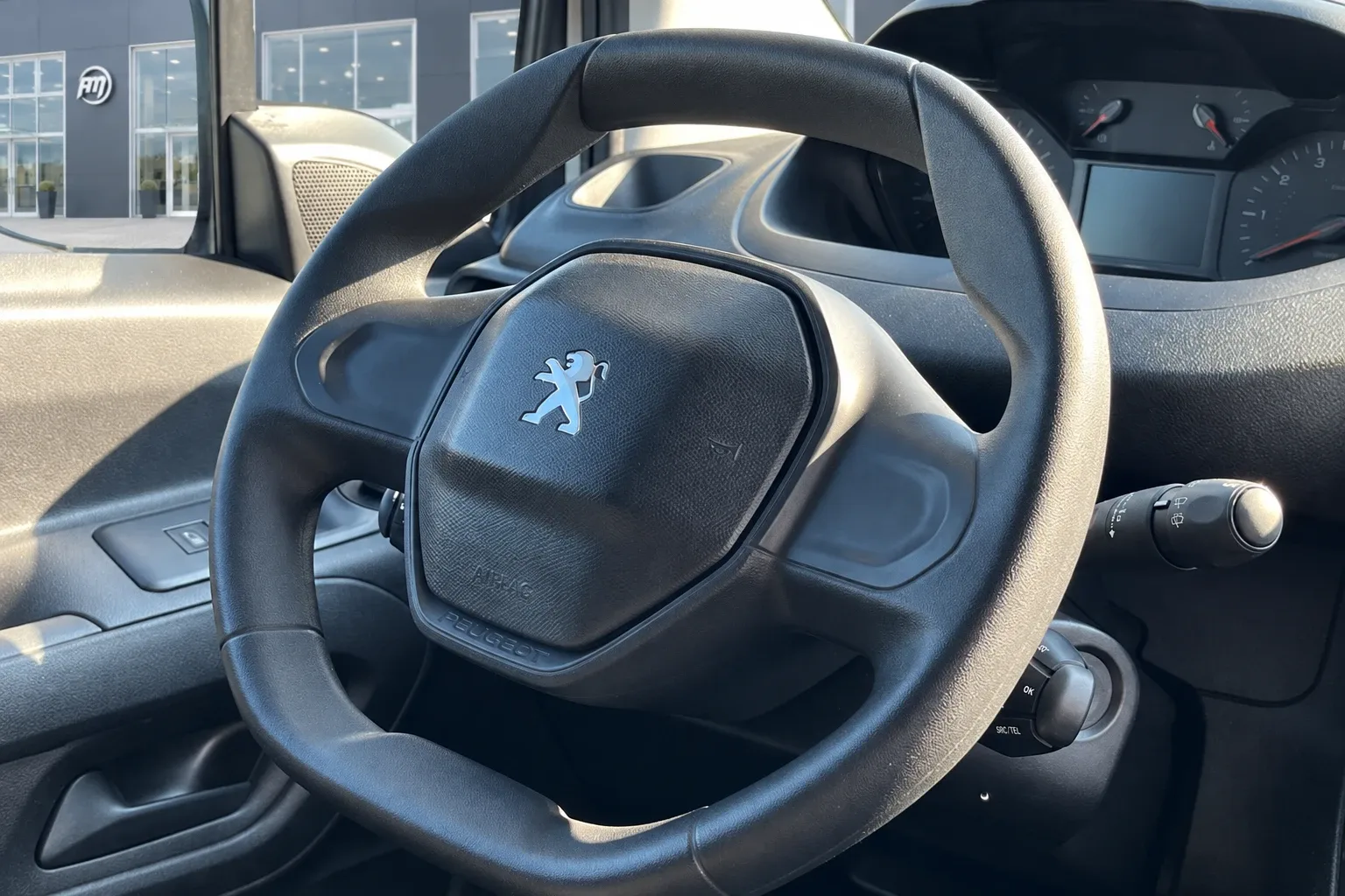 Peugeot Partner 100CV ALLESTITO 3 POSTI 2022 — foto 12