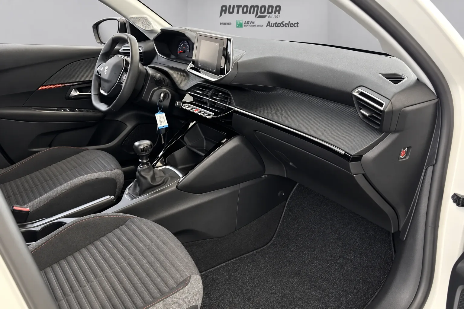 Peugeot 208 1.5 DIESEL KM 0 2023 — foto 13