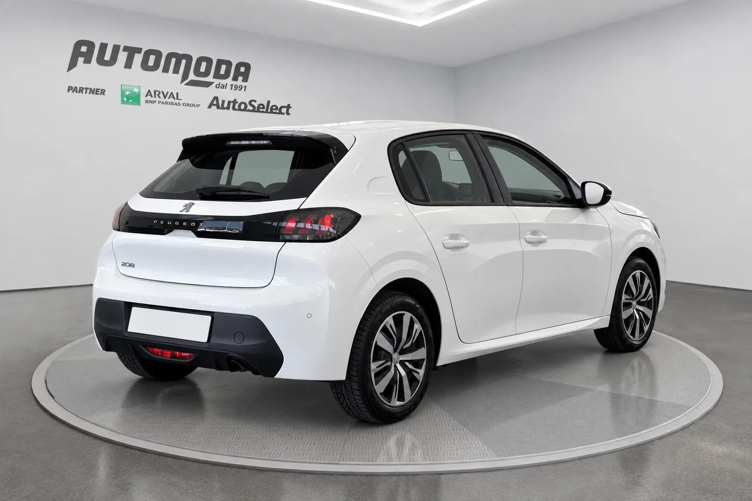 Peugeot 208 1.5 DIESEL KM 0 2023 — foto 4