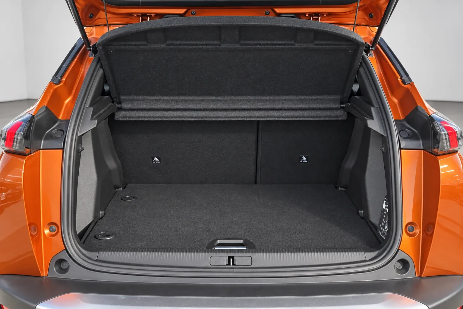 Peugeot 2008 1.5 130 CV AUTOCARRO N1 2022 — foto 15