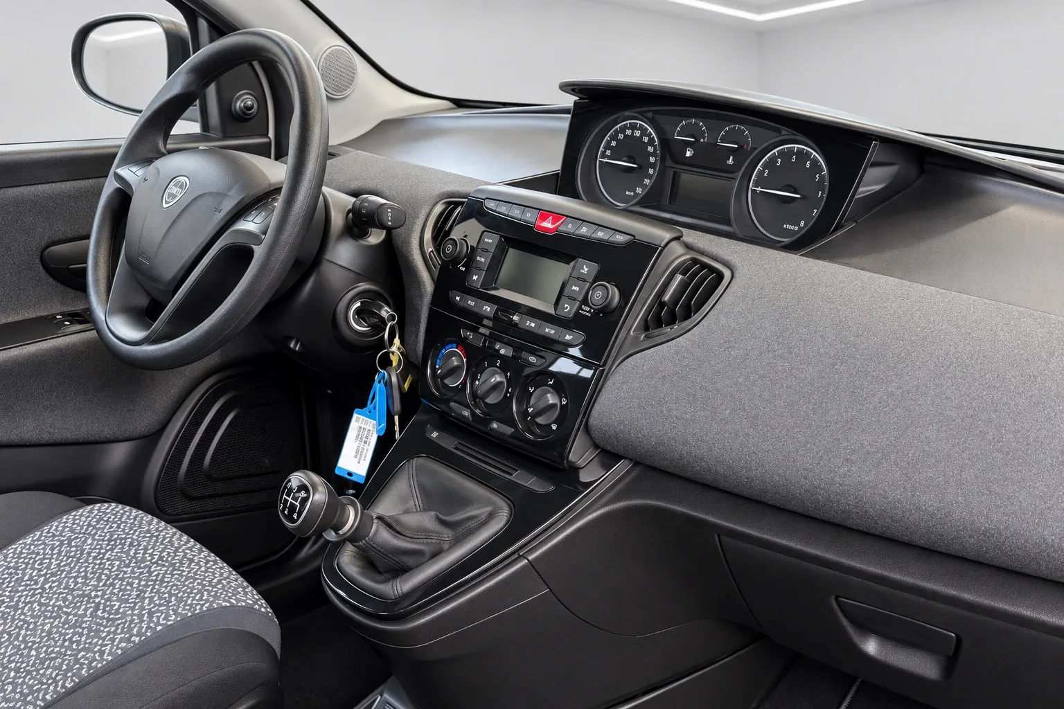 Lancia Ypsilon 1.2 69 CV 2020 — foto 8