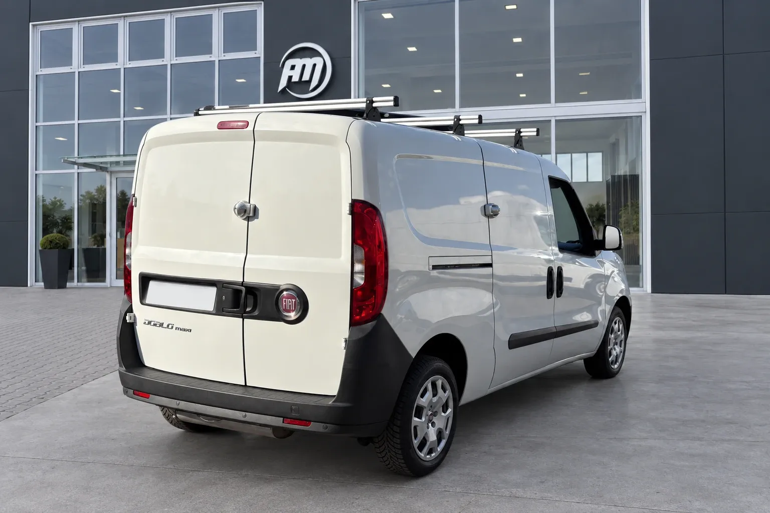 Fiat Doblo MAXI 1.4 METANO ALLESTITO 2019 — foto 4
