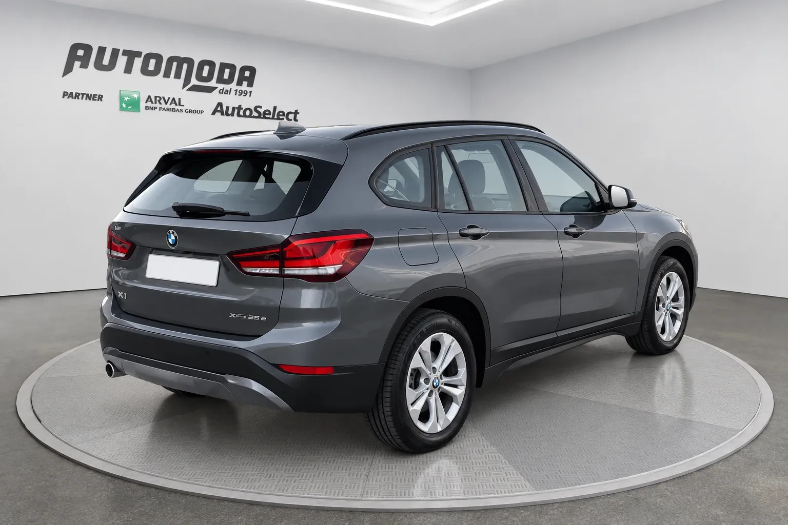 BMW X1 xdrive25e Advantage auto 2021 — foto 4