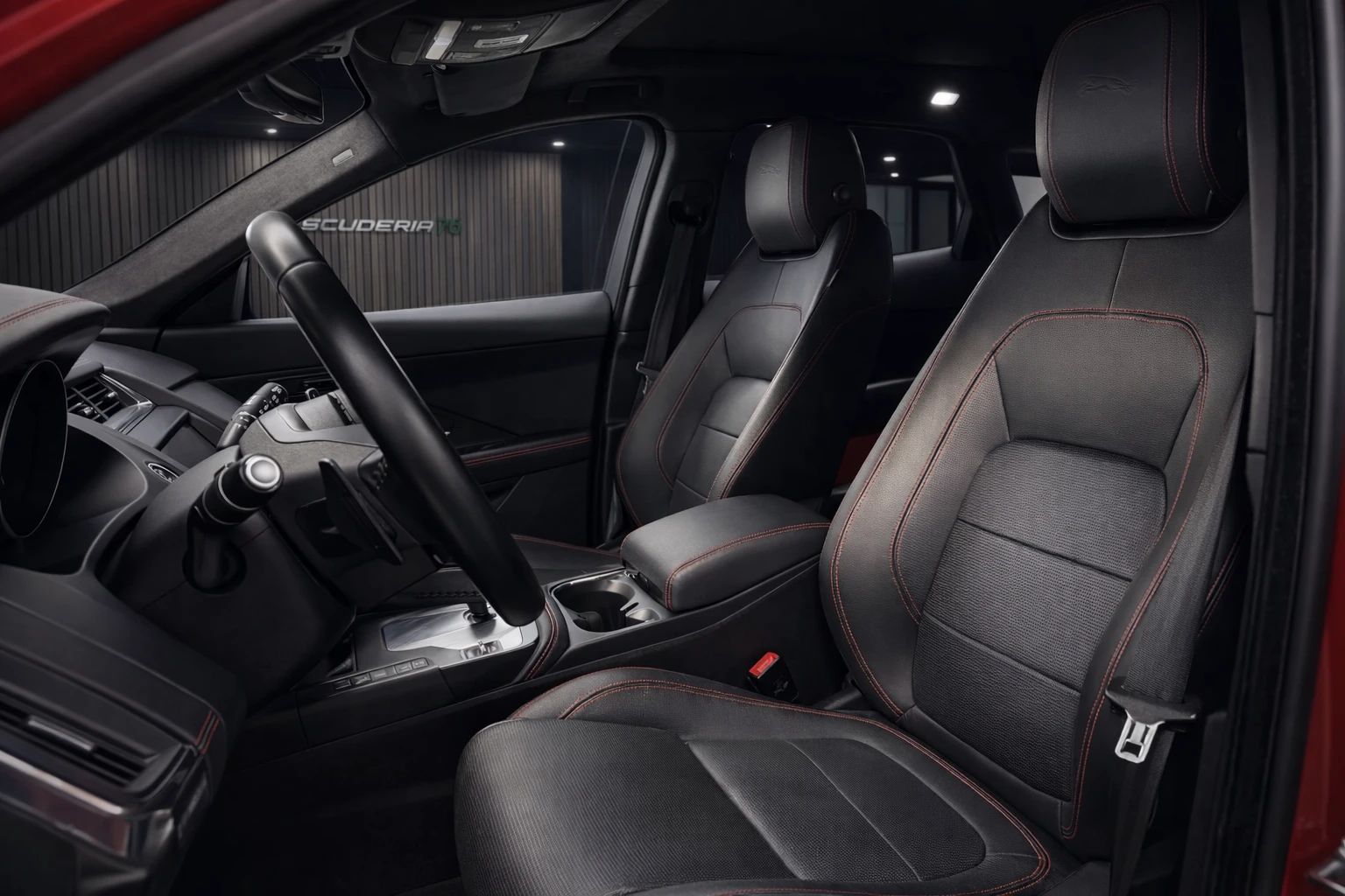 Jaguar E-Pace 2.0d i4 First Edition awd 180cv auto 2018 — foto 7