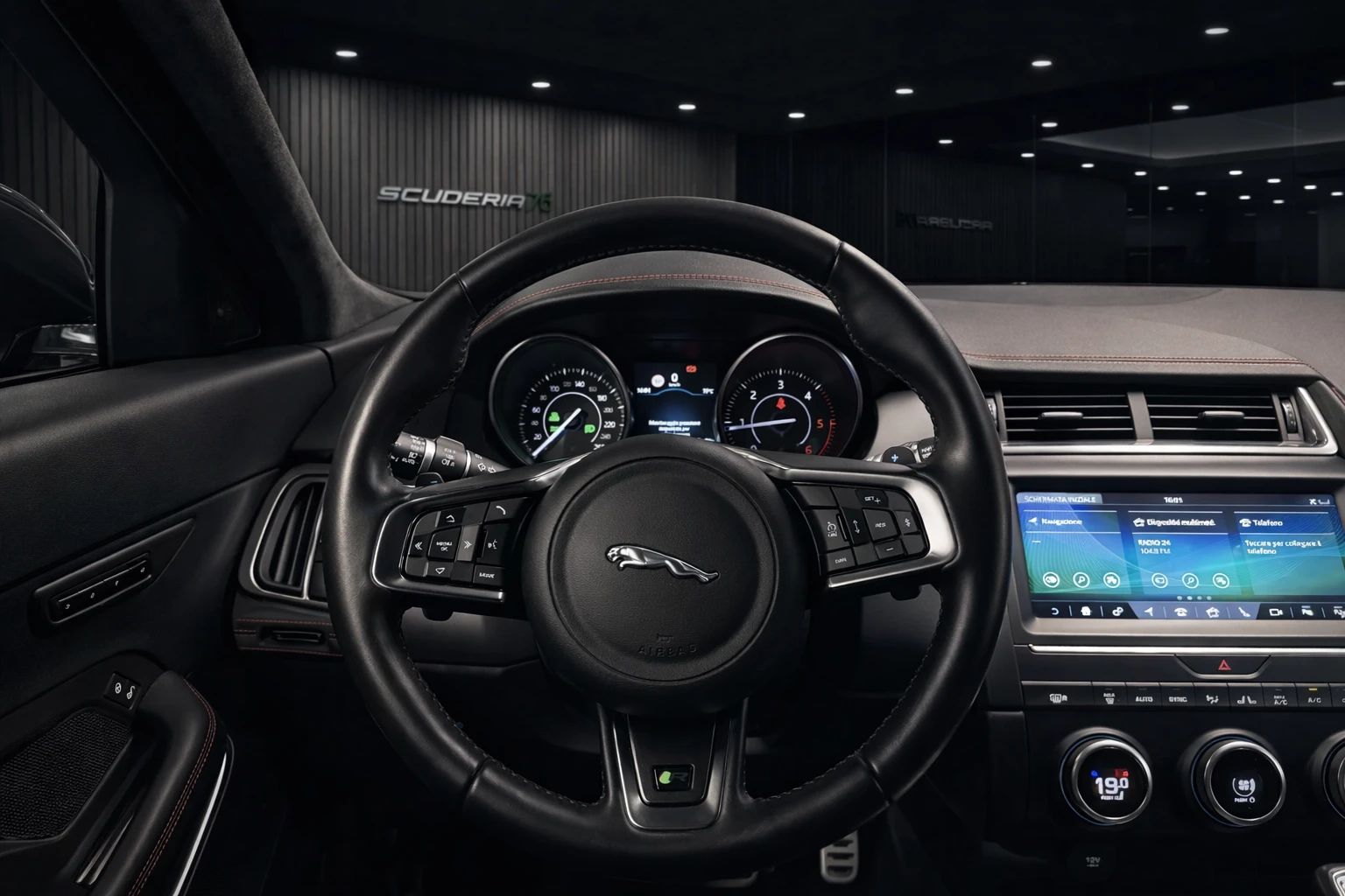 Jaguar E-Pace 2.0d i4 First Edition awd 180cv auto 2018 — foto 12