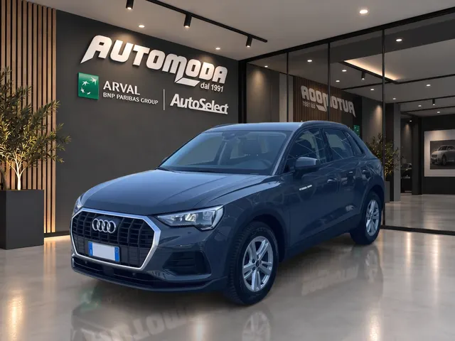 Audi Q3 35 2.0 tdi Business s-tronic