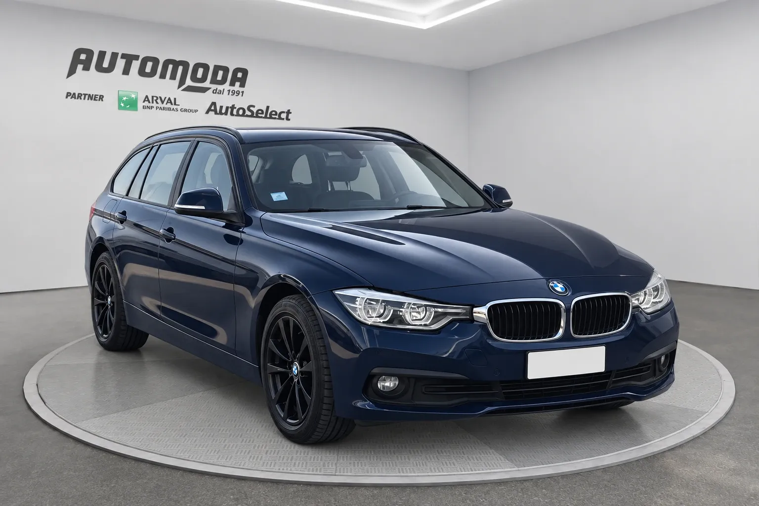 BMW 318 d Touring 150CV 2017 — foto 3