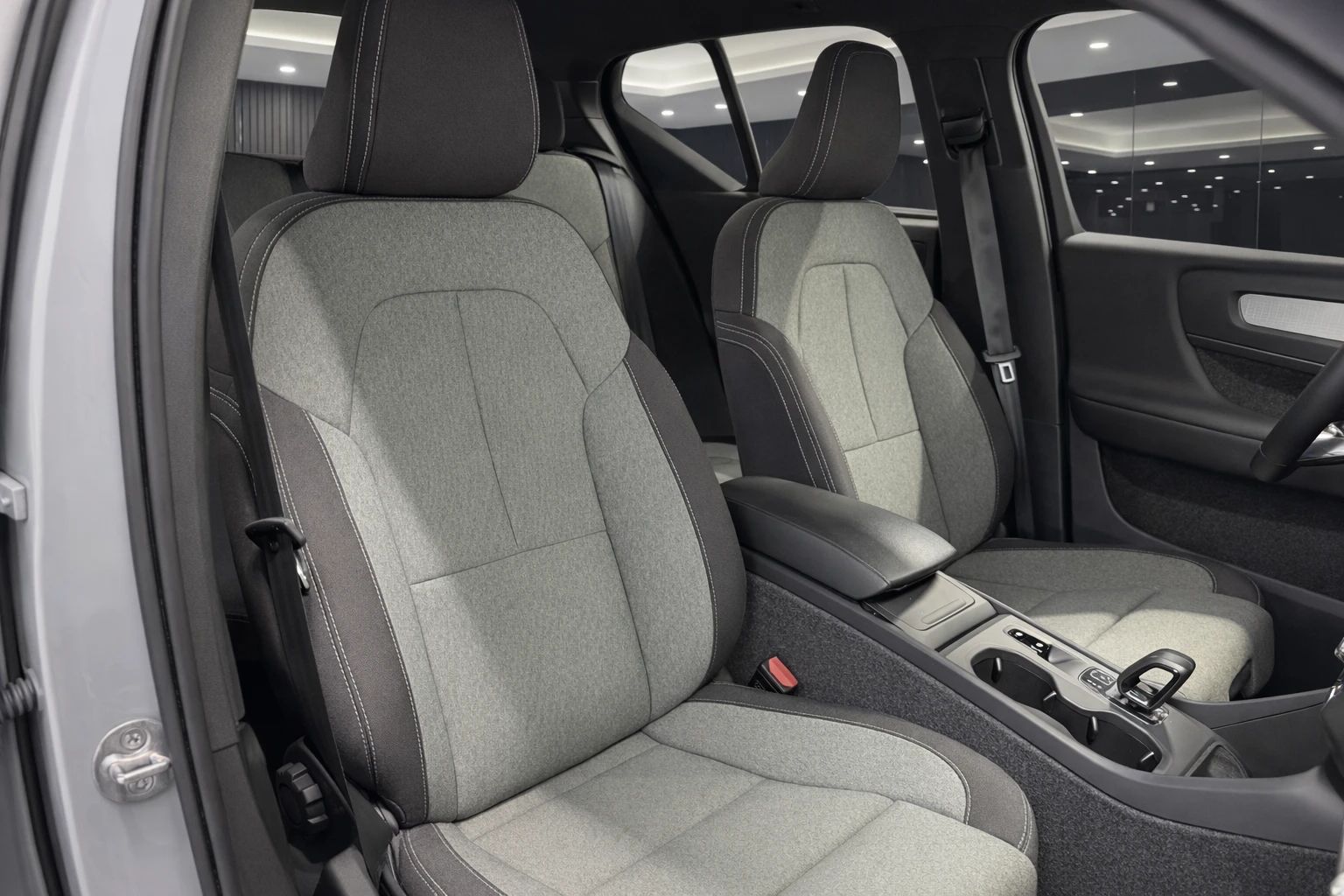 Volvo XC40 1.5 t2 Core Autocarro (N1) 2023 — foto 10