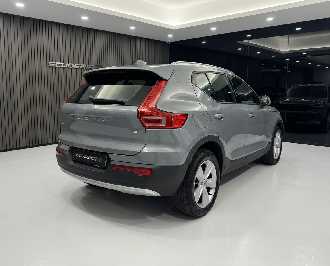 Volvo XC40 1.5 t2 Core Autocarro (N1) 2023 — foto 2
