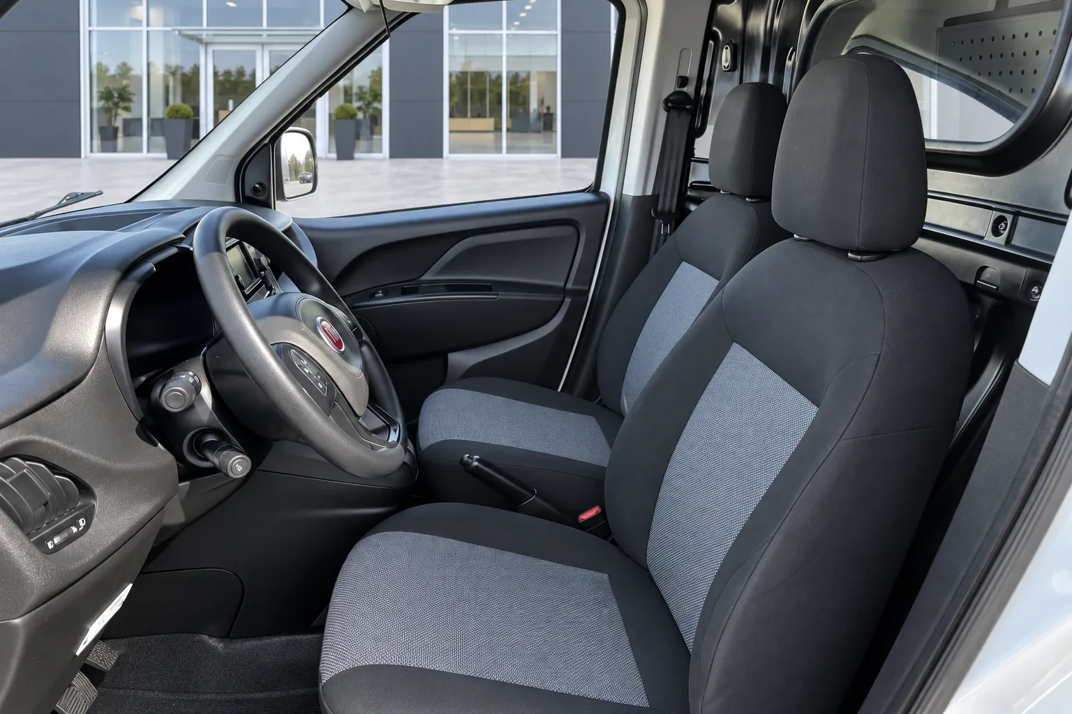 Fiat Doblo 1.6 MJT 105CV ALLESTITO 2020 — foto 13