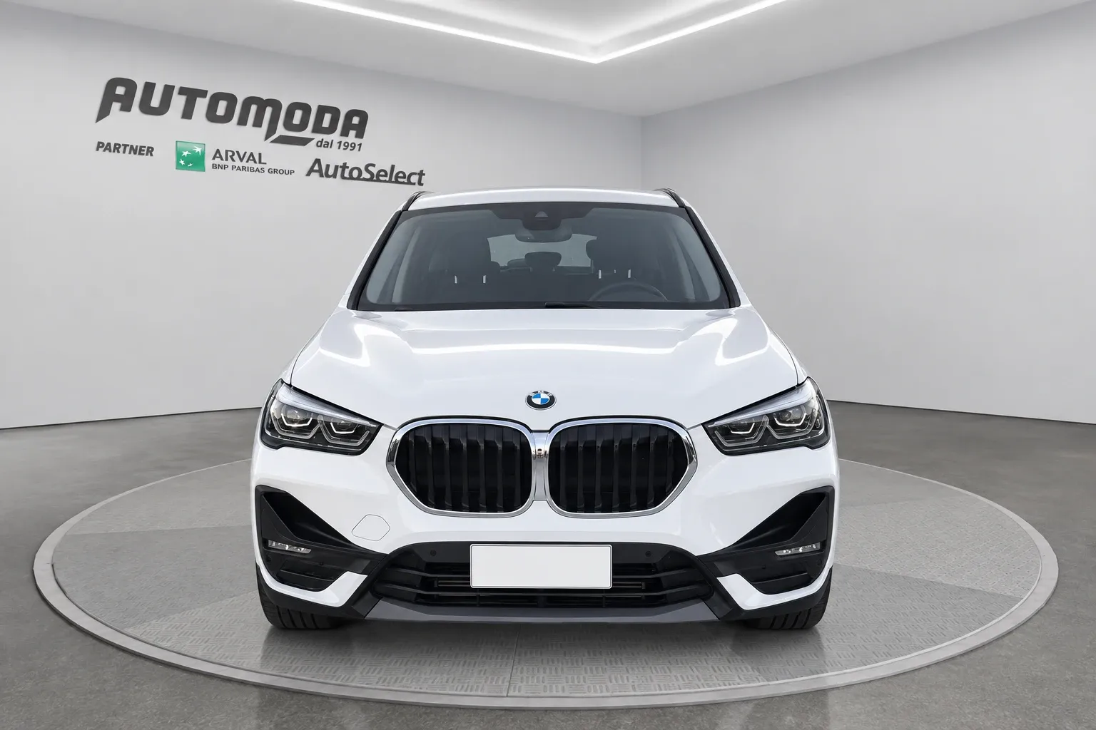 BMW X1 sDrive25e Business Advantage 2021 — foto 2
