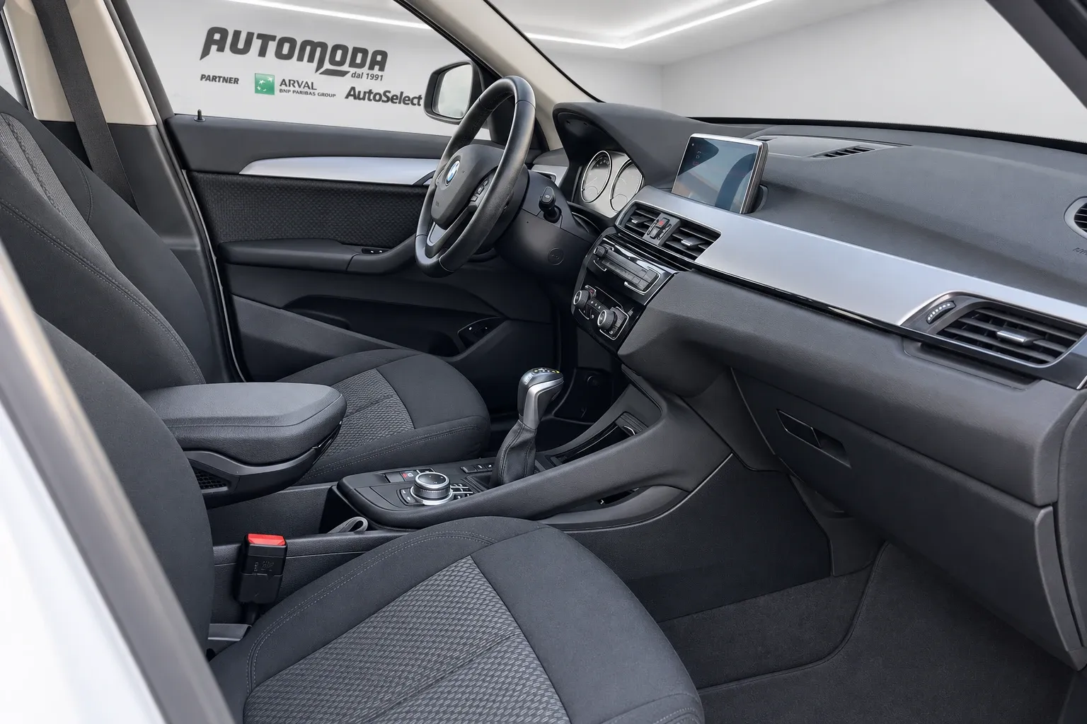 BMW X1 sDrive25e Business Advantage 2021 — foto 11