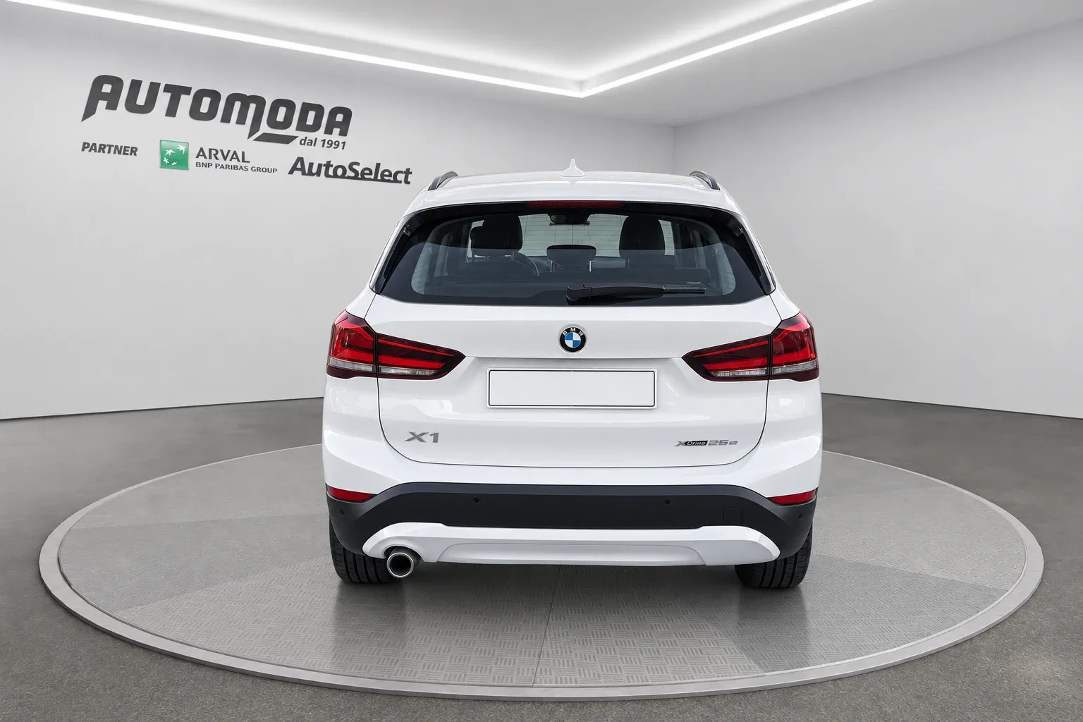 BMW X1 sDrive25e Business Advantage 2021 — foto 5