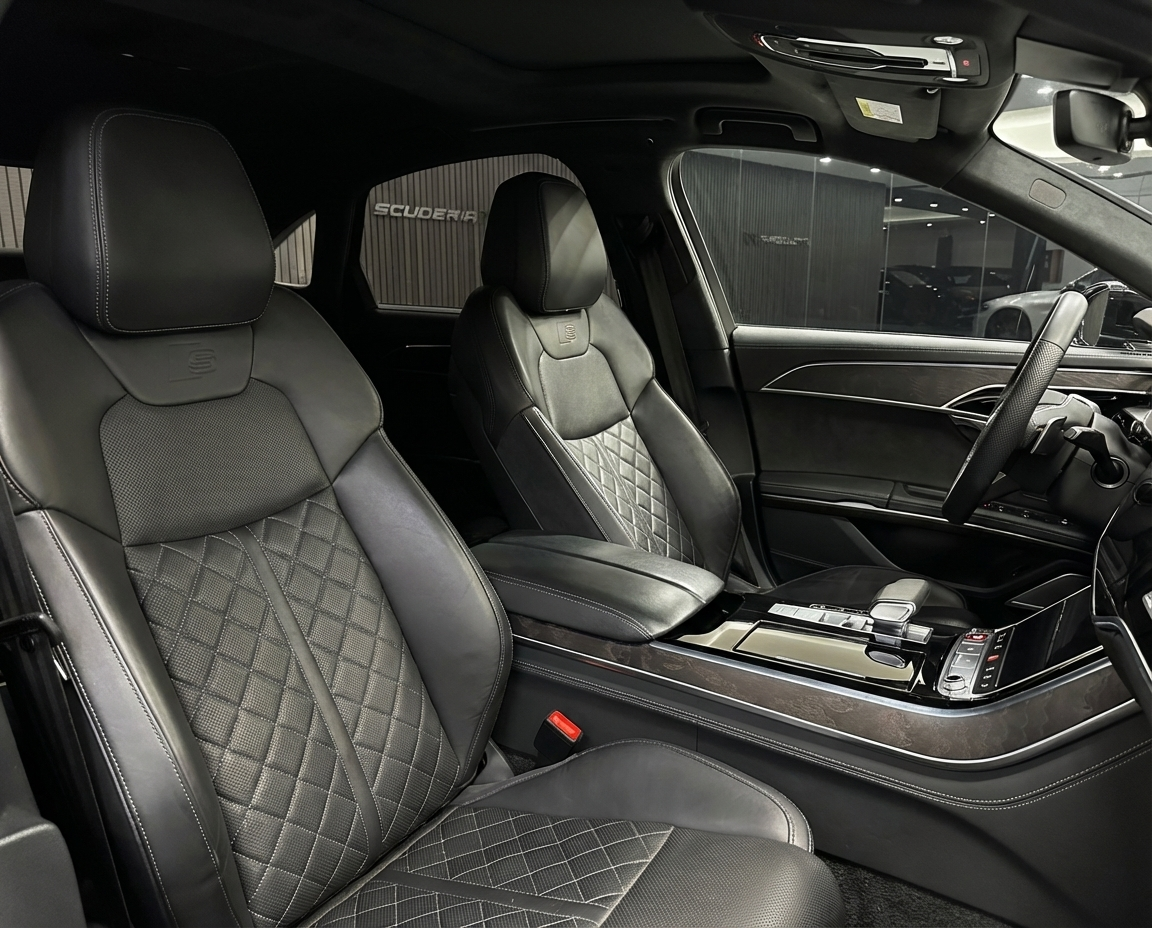 Audi S8 4.0 tfsi mhev quattro tiptronic 2023 — foto 11