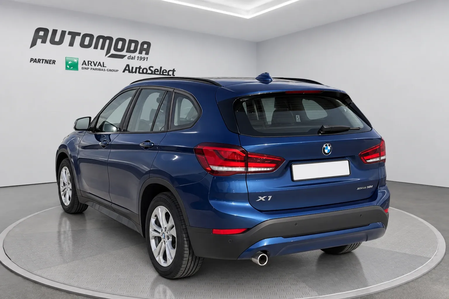 BMW X1 X Drive 25E Business Advantage automatico 2021 — foto 6