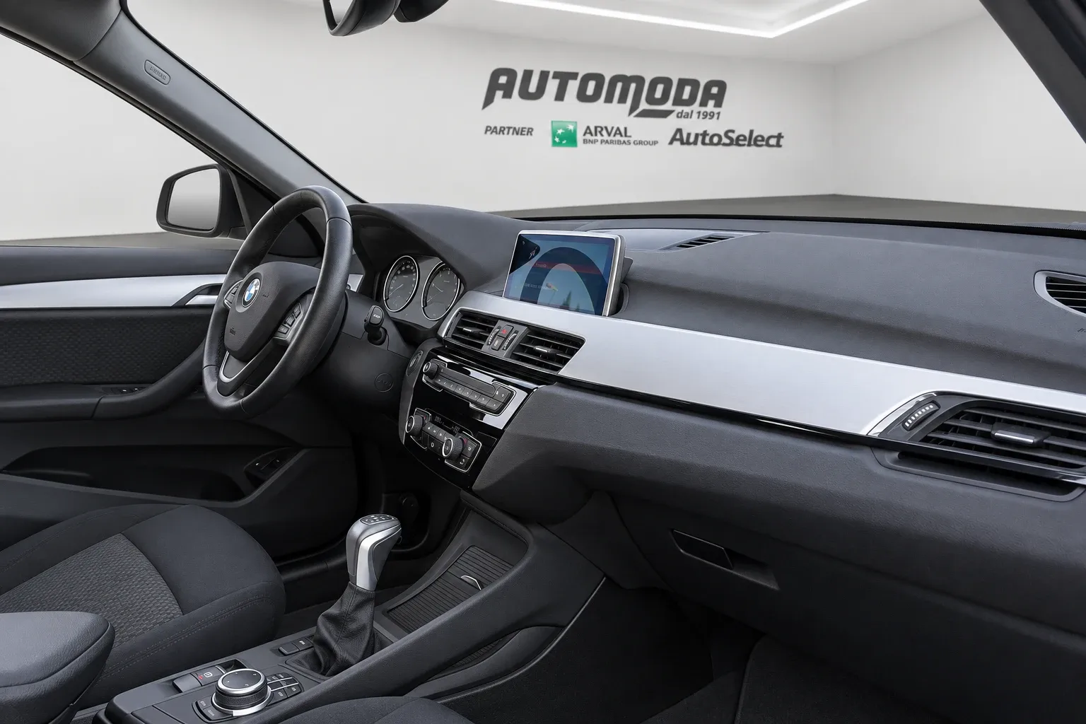 BMW X1 X Drive 25E Business Advantage automatico 2021 — foto 9