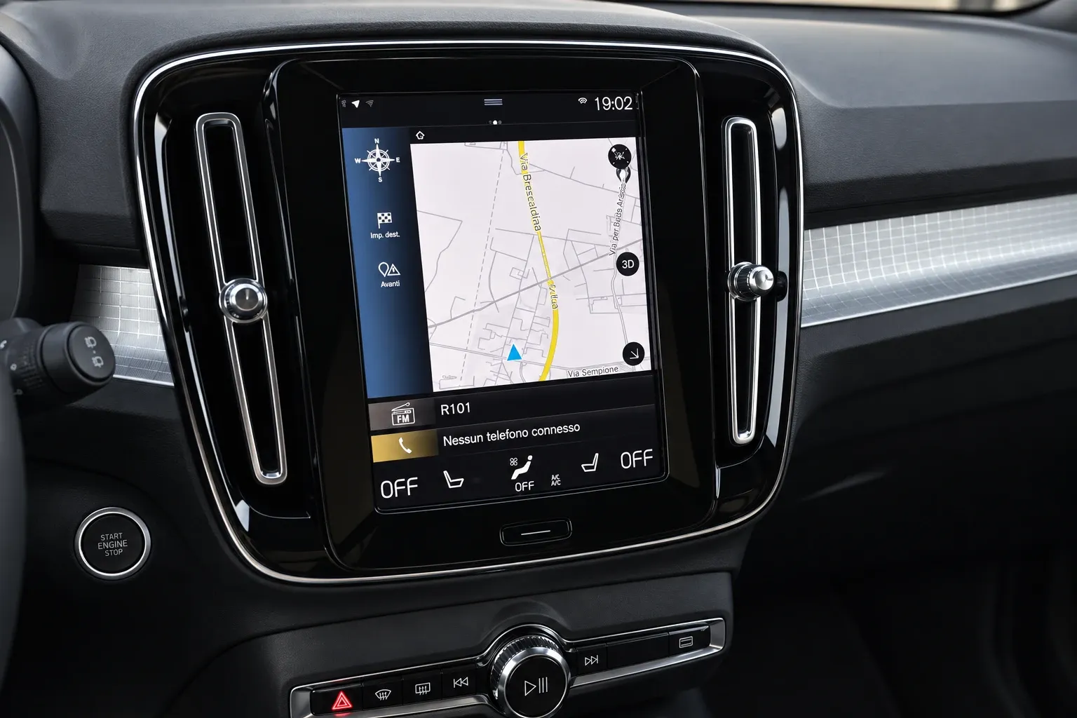 Volvo XC40 T5 Recharge Plug-in Hybrid automatico Core 2023 — foto 8