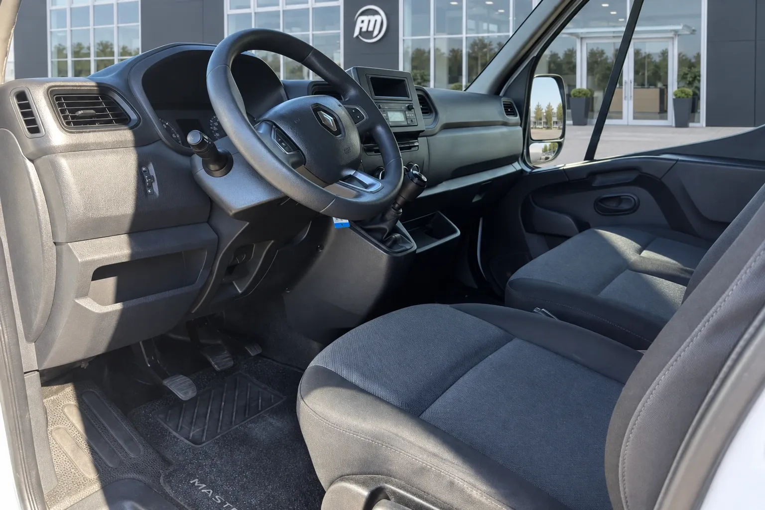 Renault Master L2H2 2.3 150CV 2022 — foto 7