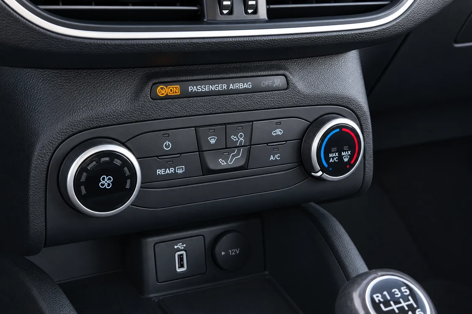 Ford Focus 1.5 ECOBLUE 95CV 2020 — foto 12