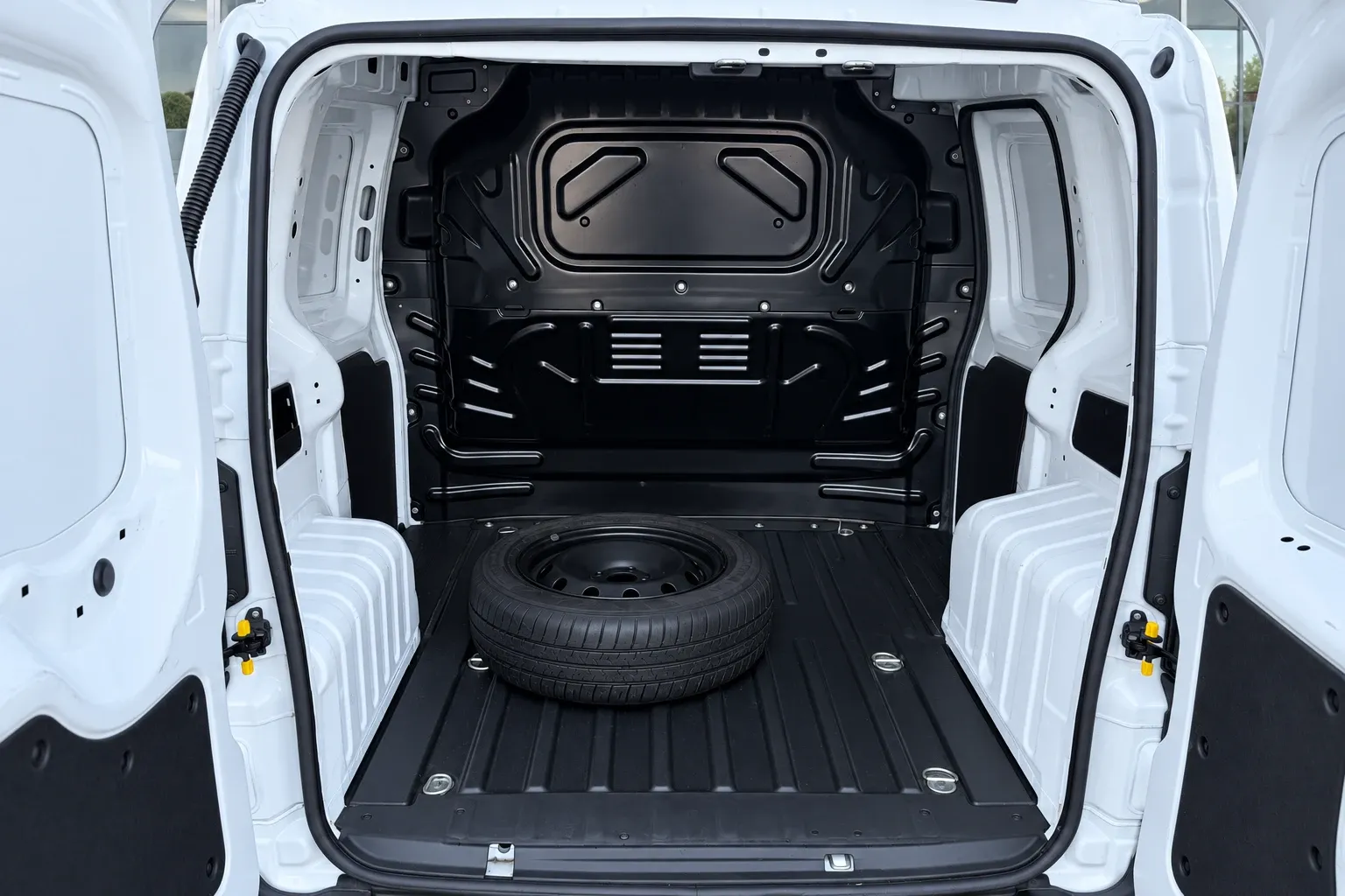 Fiat Fiorino cargo 1.3 mjt 95cv Adventure 2022 — foto 13