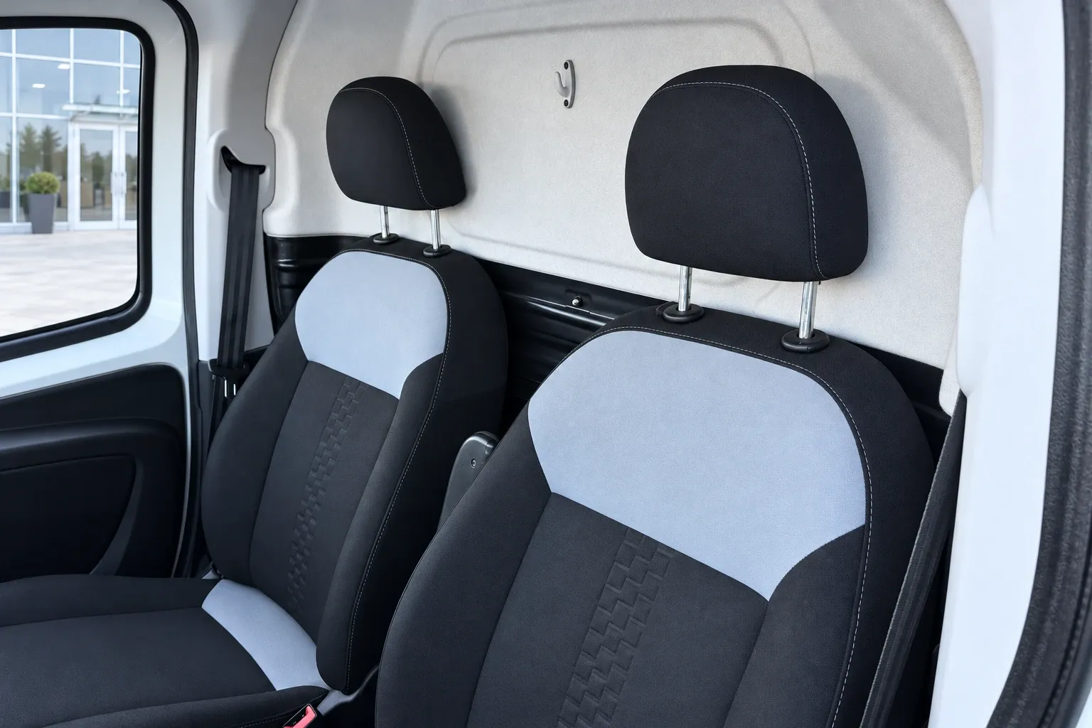 Fiat Fiorino cargo 1.3 mjt 95cv Adventure 2022 — foto 12