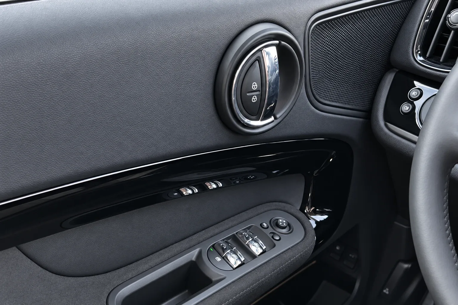 Mini Cooper COUNTRYMAN SE ALL4 YOURS AUTO 2023 — foto 7