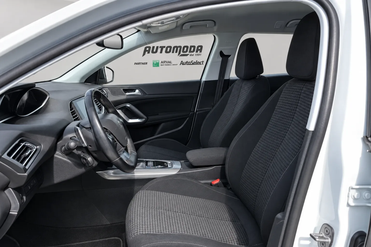 Peugeot 308 SW 1.6CV AUTOMATICO 2020 — foto 12