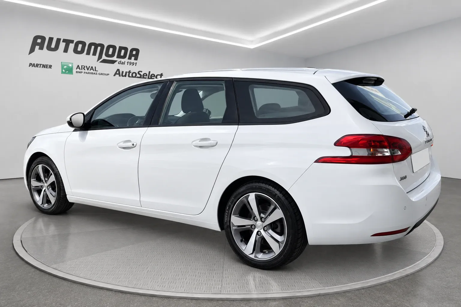 Peugeot 308 SW 1.6CV AUTOMATICO 2020 — foto 6