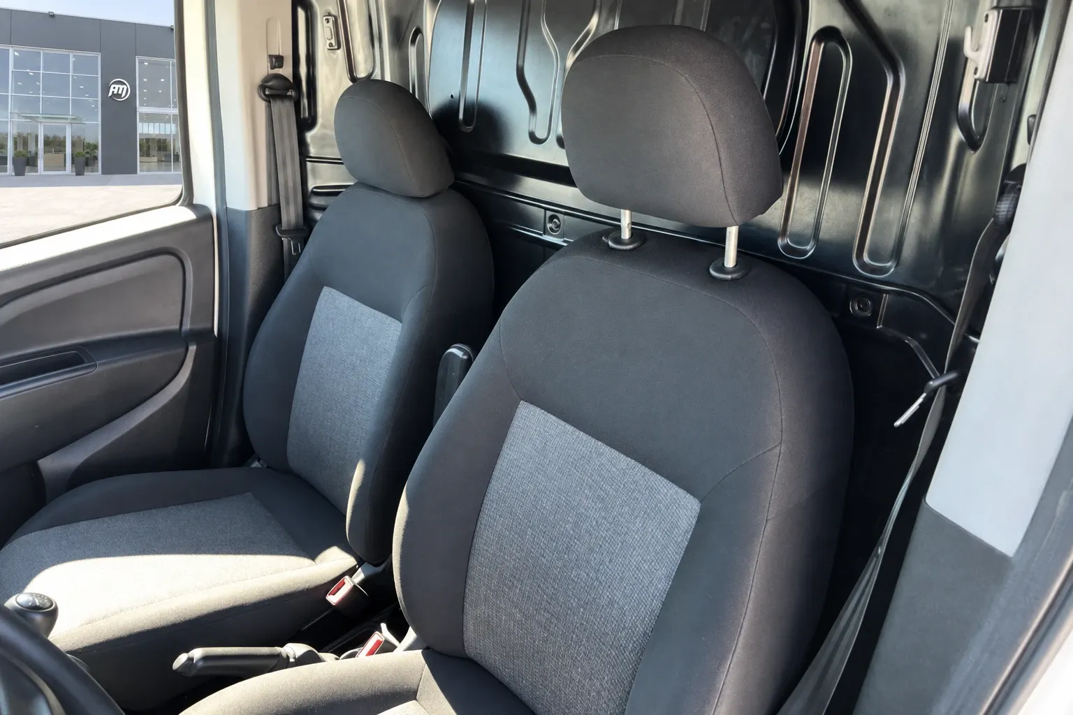 FIAT Doblo 1.6MJT 105CV Cargo Business 2022 — foto 8