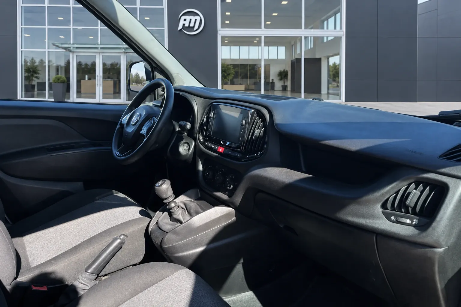 FIAT Doblo 1.6MJT 105CV Cargo Business 2022 — foto 9