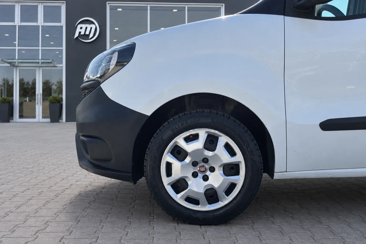Fiat Doblo 1.4T-Jet Natural Power allestito 2019 — foto 17