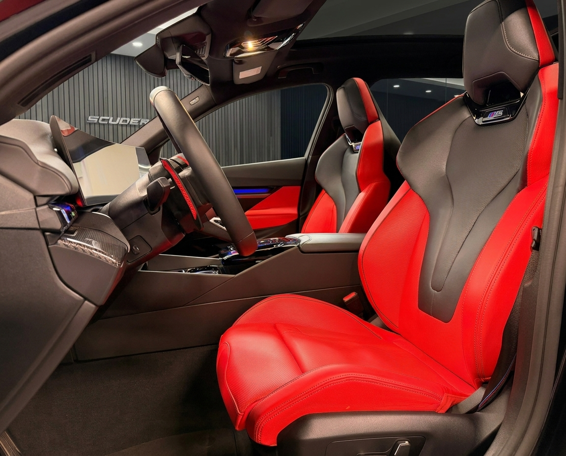 BMW M5 Touring 727cv auto 2025 — foto 7