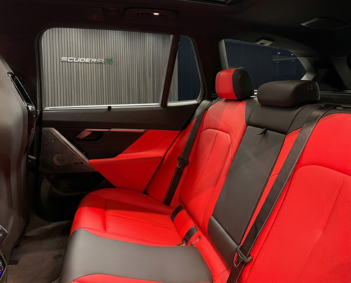 BMW M5 Touring 727cv auto 2025 — foto 12