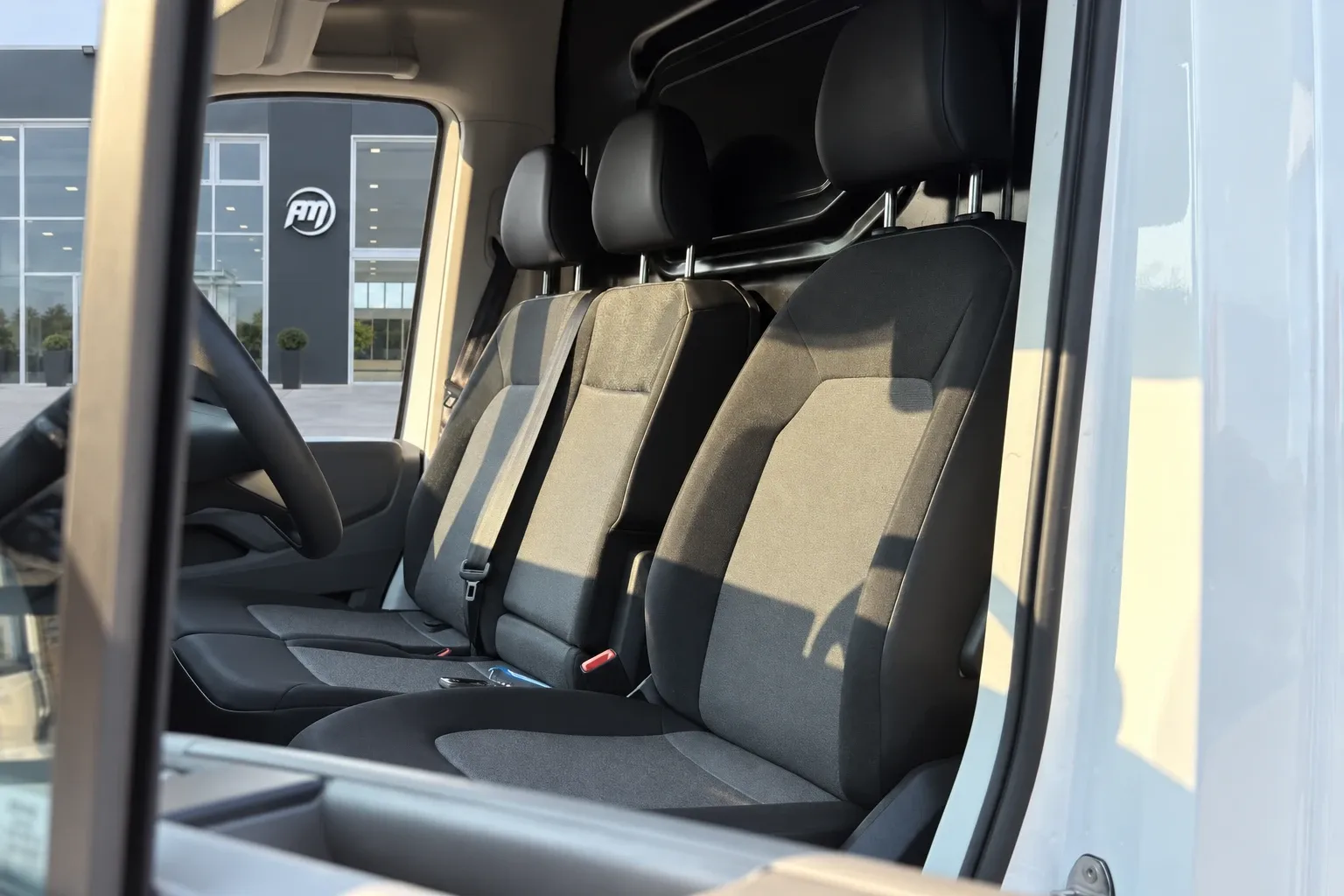 Volkswagen Crafter L3H3 2.0TDI 140CV 2025 — foto 8