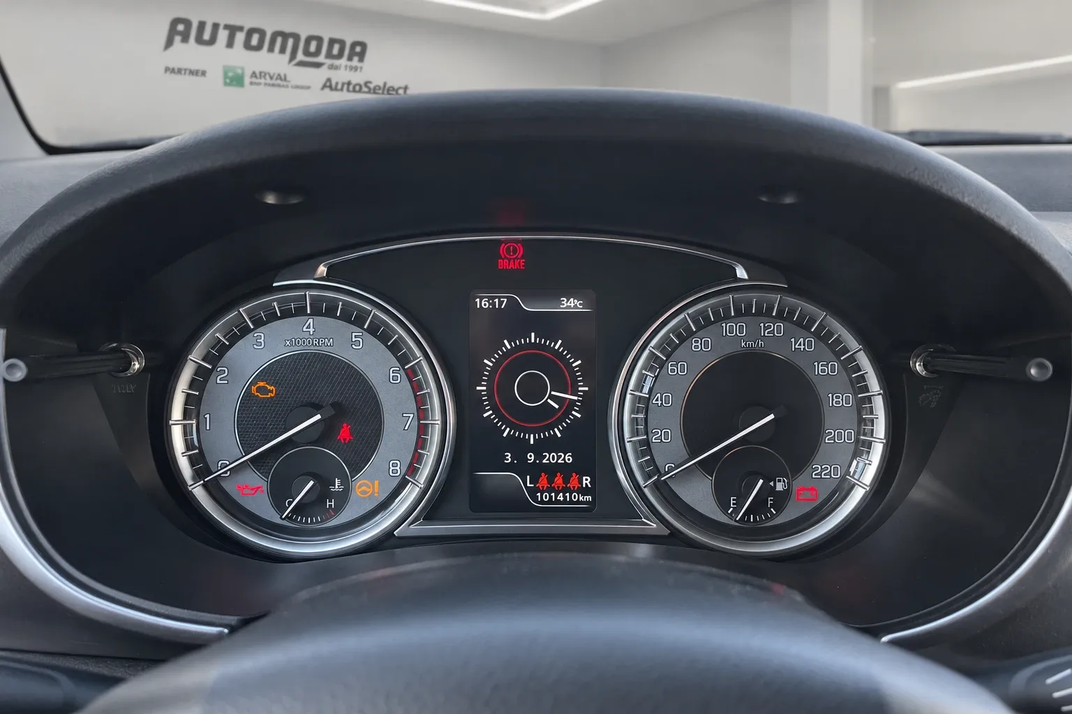 Suzuki Vitara 1.0 boosterjet Cool 2wd 2019 — foto 10