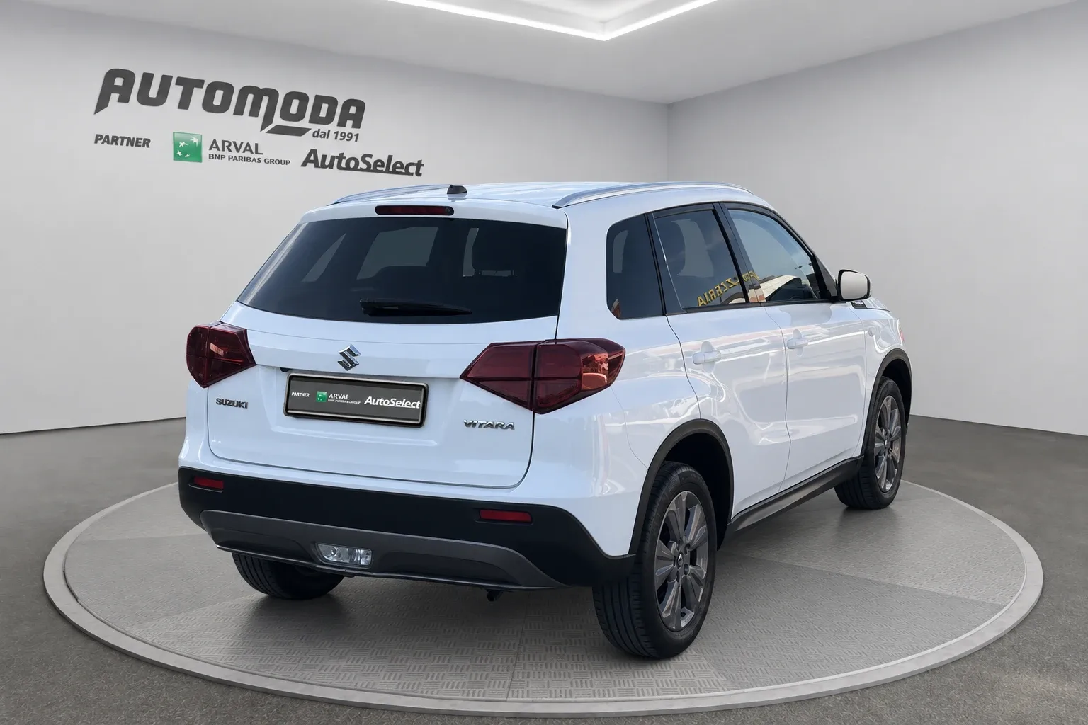 Suzuki Vitara 1.0 boosterjet Cool 2wd 2019 — foto 4
