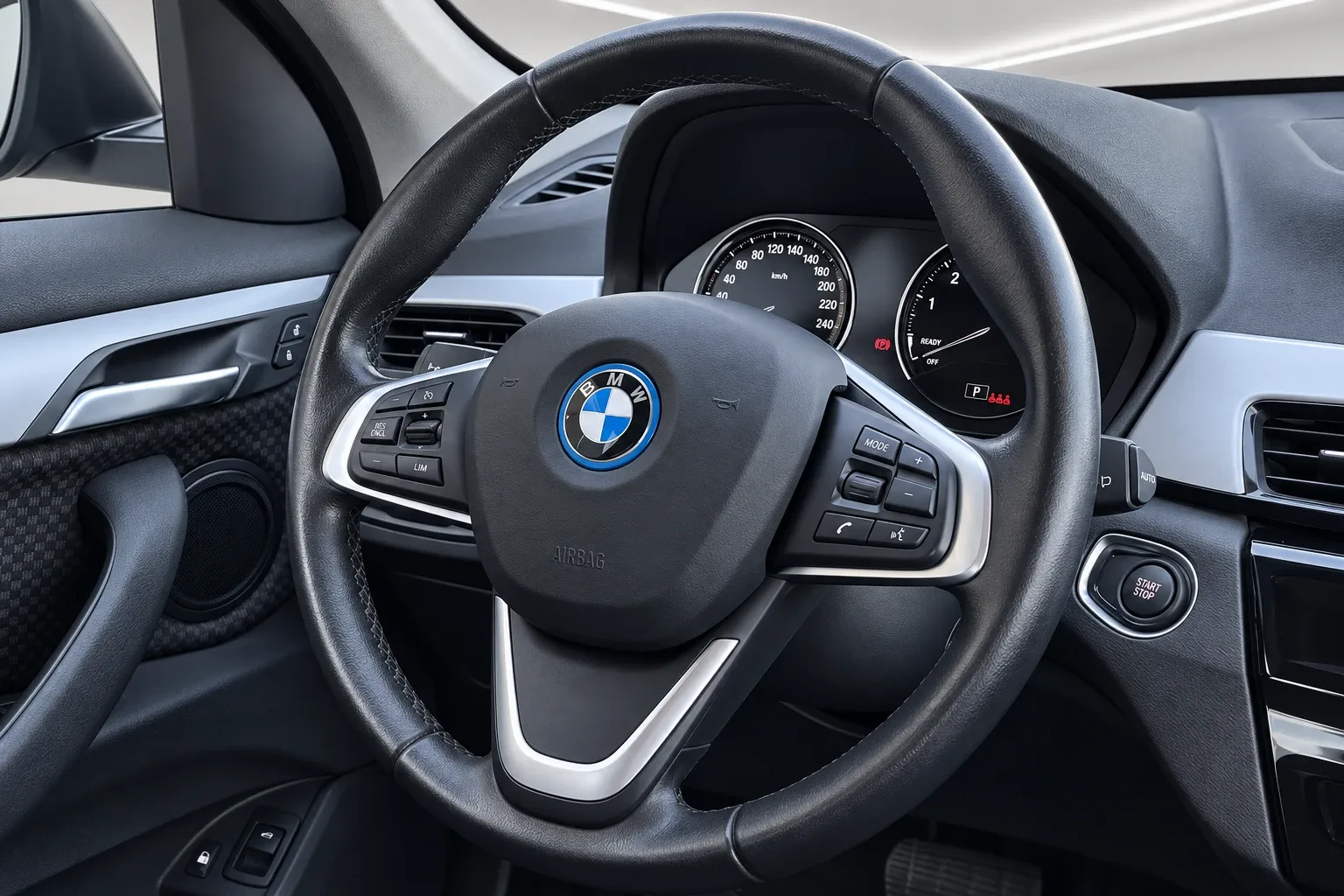 BMW X1 X Drive 25E Business Advantage automatico 2022 — foto 11